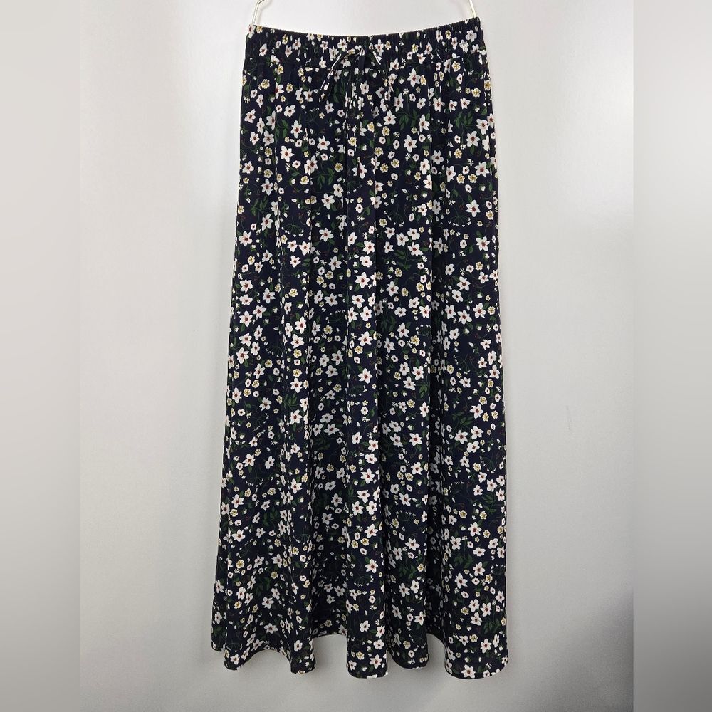 BLUETIME Floral Maxi Skirt w Elastic Waist Sz M